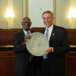 William E. Bennett presents the Honorable Rush Holt with his 2014 Bennett Award for Extraordinary Contributions to Citizen Science.